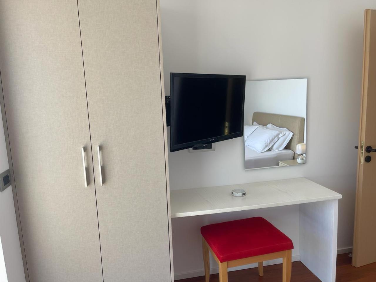 3B Suites Boutique Hotel Sarandë Exteriör bild