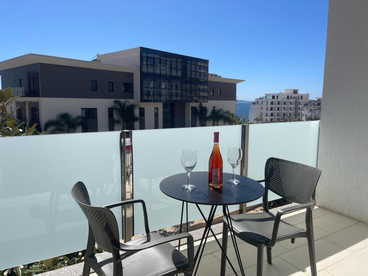 3B Suites Boutique Hotel Sarandë Exteriör bild